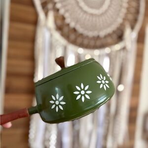 Vintage 70’s Green Enamel Fondue Pot
